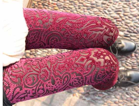 Stylish Floral Leggings In Red